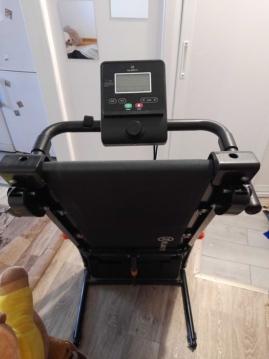 Vând pista de alergat, marca Klarfit