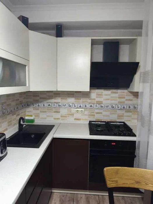 Дава се под наем Двустаен апартамент в София, Зона Б-18 - 63 кв.м за 438.6 € - Снимка #3