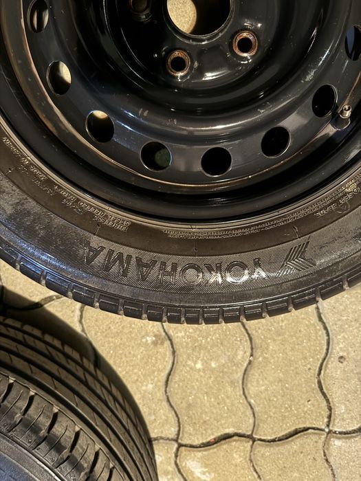 Шины 185/65/15 5 шт с дисками 5x114.3