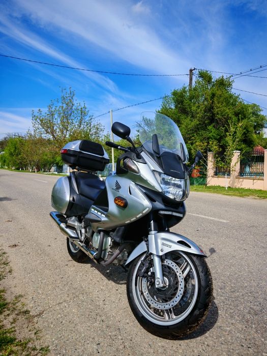 Honda Deauvile NT 700 ABS