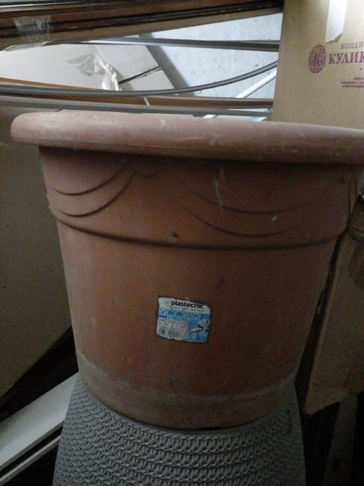 Цветочные горшки г.Алматы