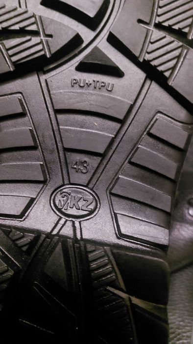 ботинки и берцы новые