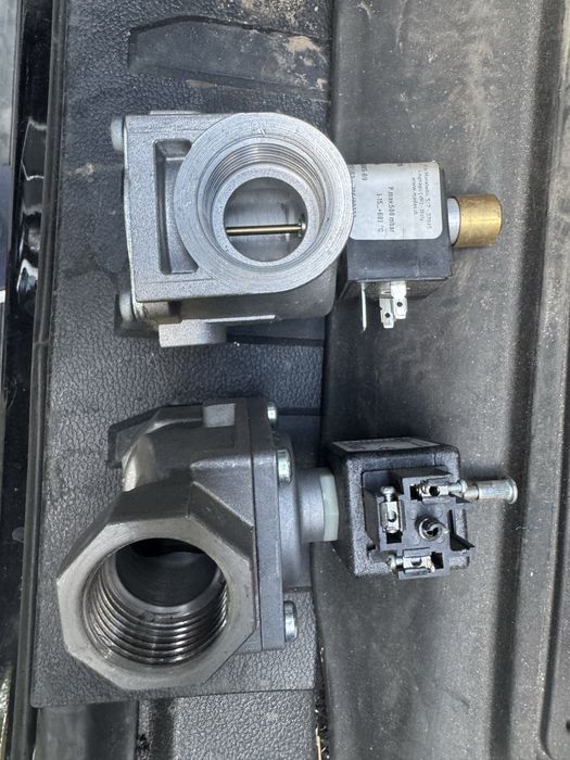 Клапан клапан клапан