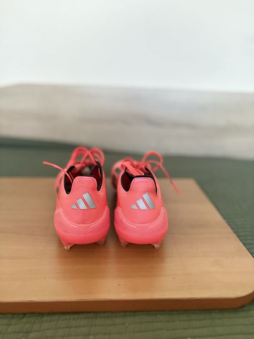 Бутонки puma future номер 43 и  addidas f 50 номер 42/50