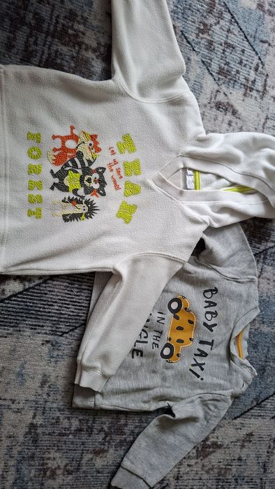 Продам недорого детские вещи