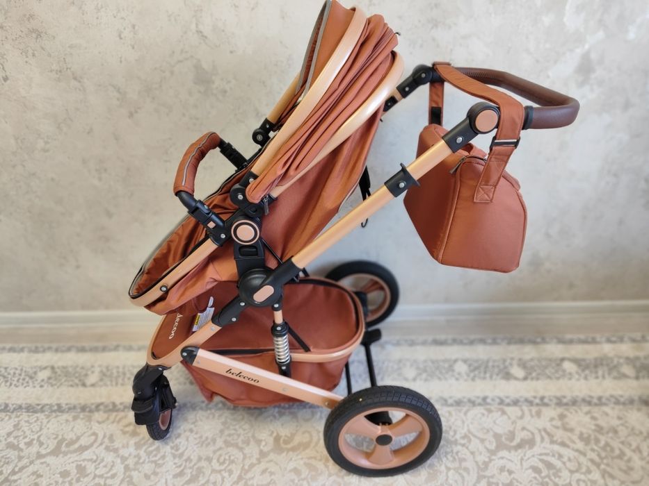 Продам отличную коляску