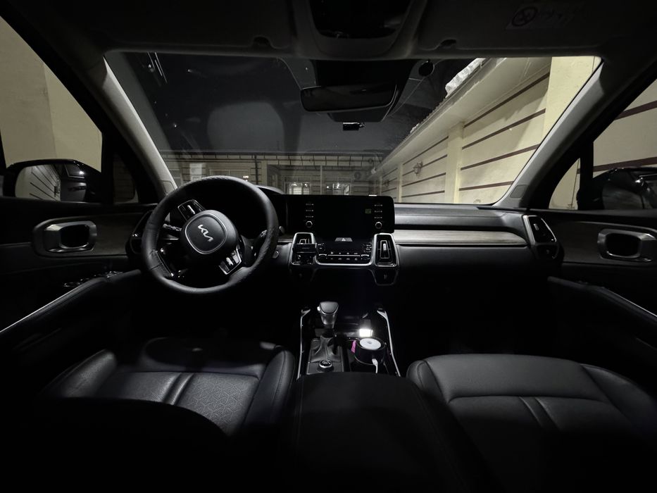 Киа Соренто, полировка + керамика, R20 диски