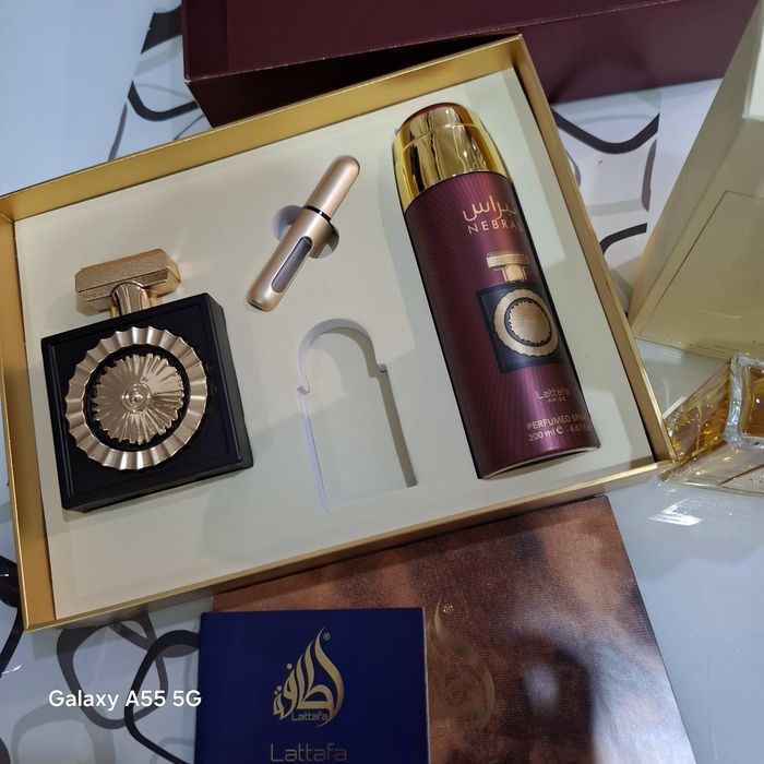 Продавам арабски парфюми от колекцията си