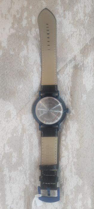 Продам часы Tissot