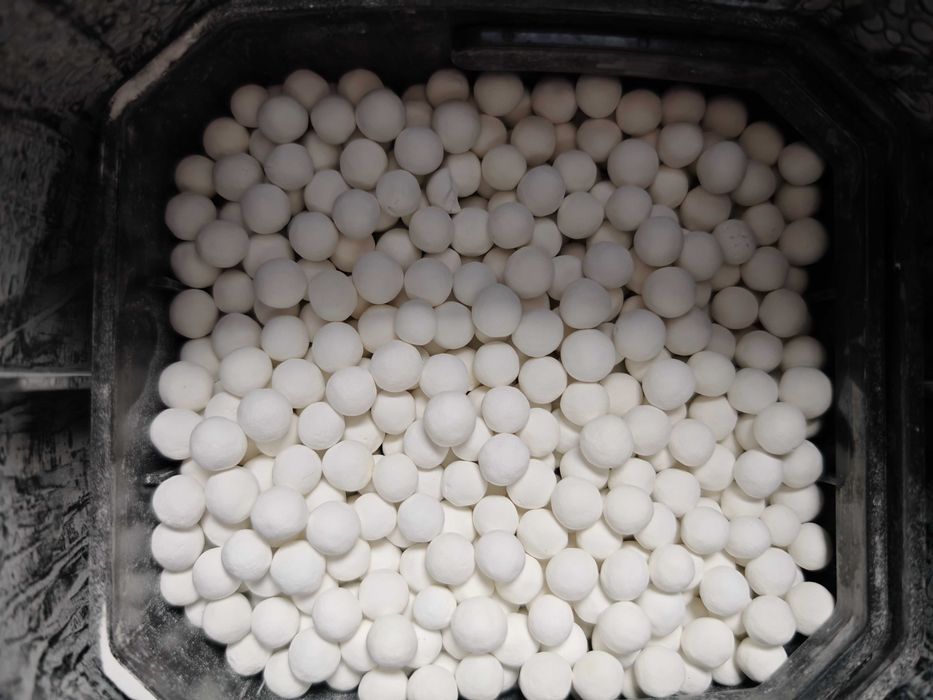 Продавам външен филтър JBL CristalProfi e702