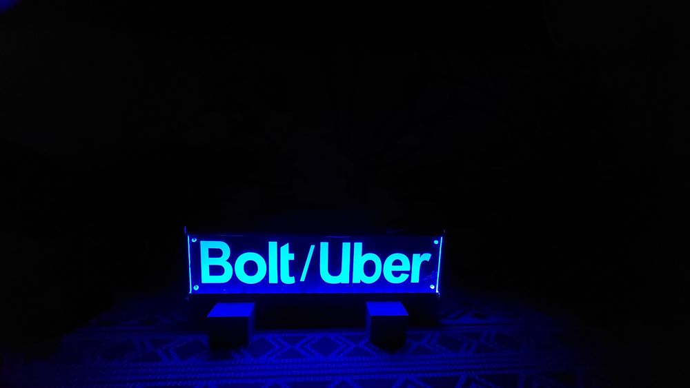 Bolt, sau Bolt/Uber plãcutã  pe 12volti