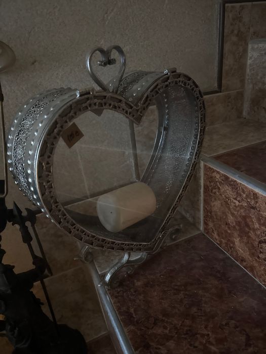 Фенери за земя и подходящи за декорация на двор и