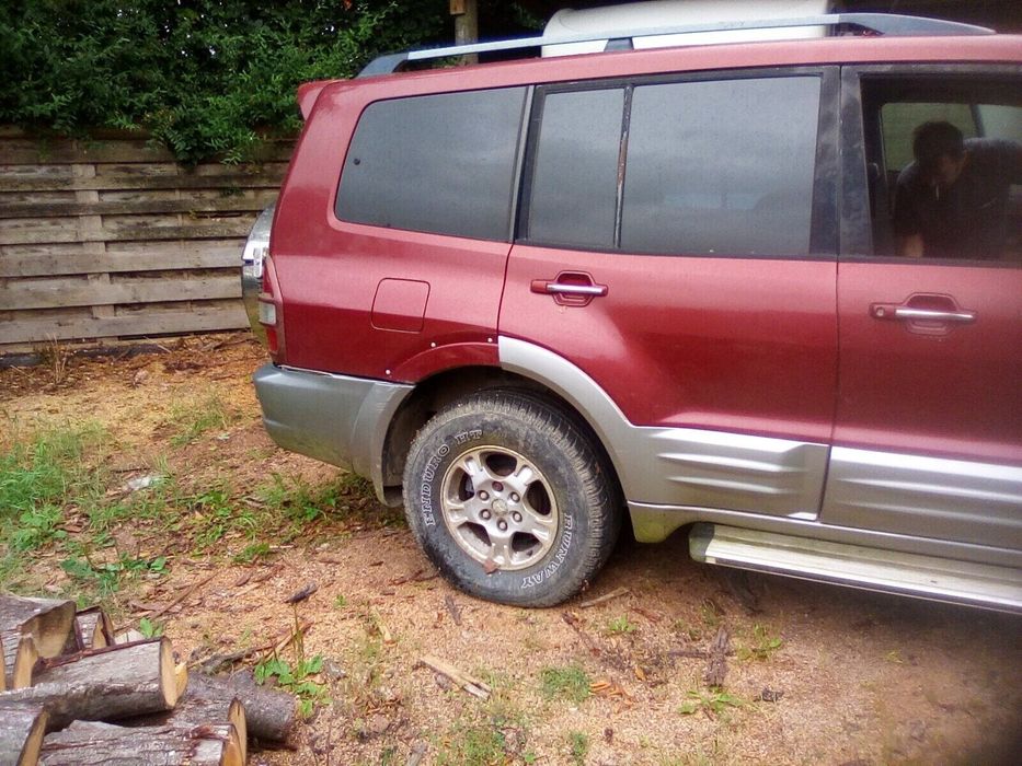 Mitsubishi padjero 3.2 did auto на части