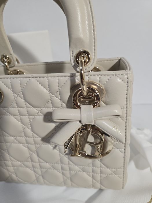 Налична чанта Lady Dior