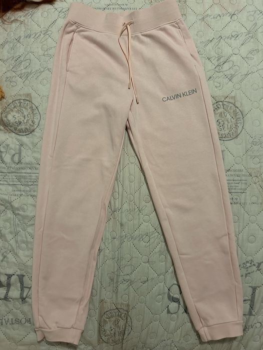 Спортно долнище Calvin Klein -размер XC/c