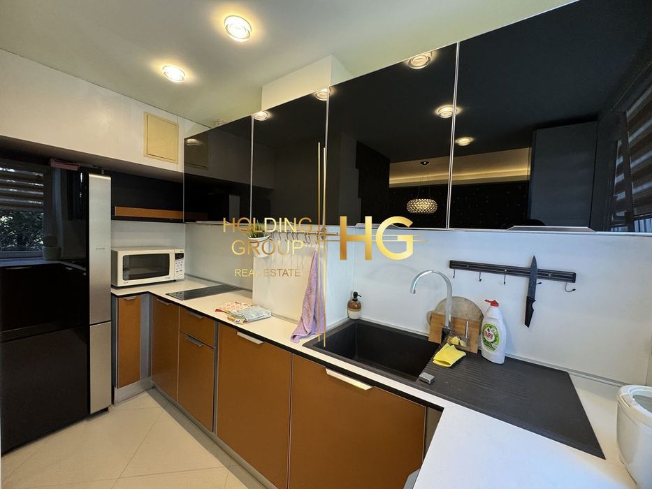 Продава се Четиристаен апартамент в Варна, Левски - 100 кв.м за 1800 €/кв.м - Снимка #6