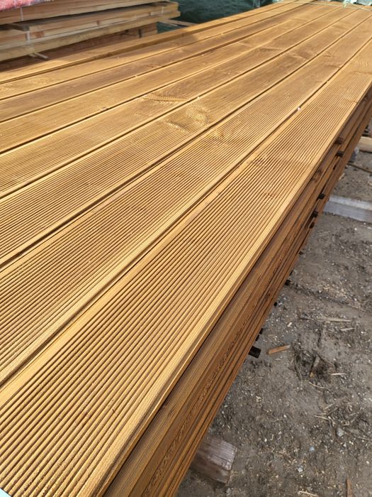 Продавам декинг от ела дугласка,обла обшивка,сачак,маси и пейки