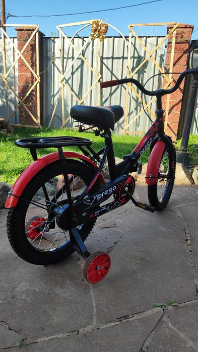 Велосипед велик для мальчика. Размер 16.