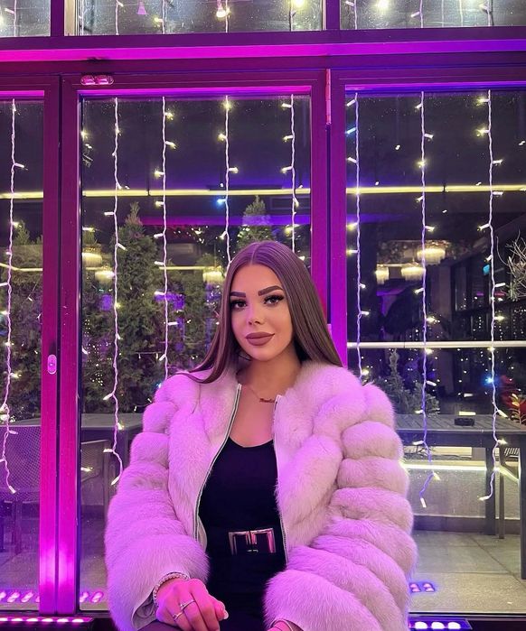 Vând blană naturală