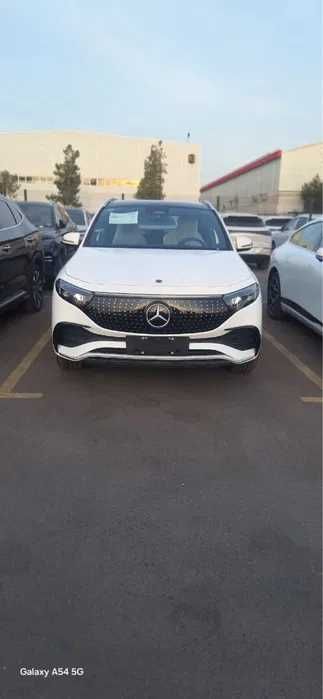 Mercedes  EQA pod zakaz