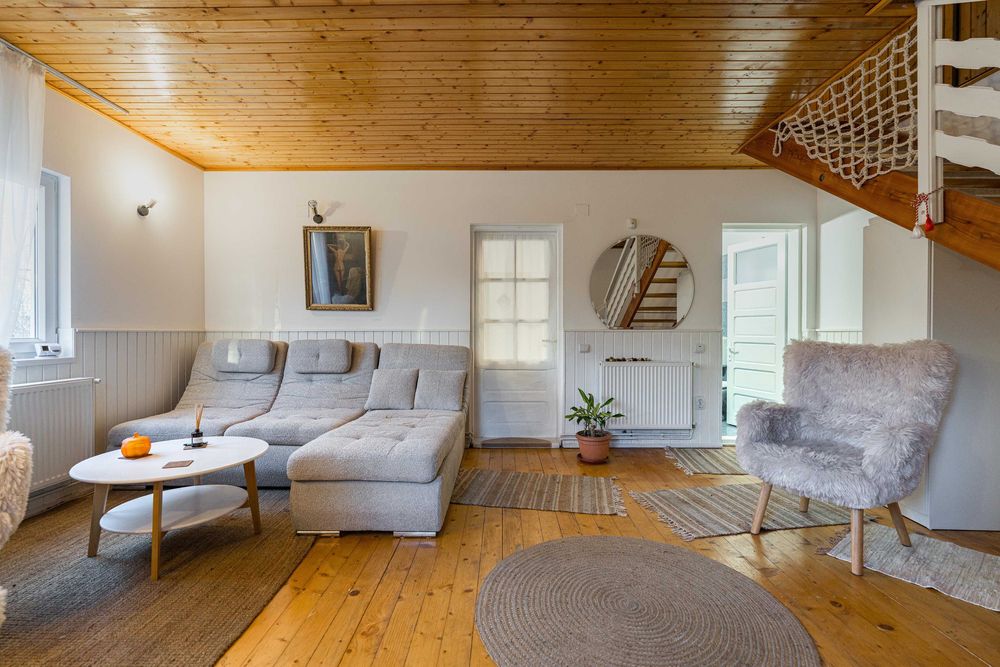 Căsuța din povești, mobilata complet, Comarnic