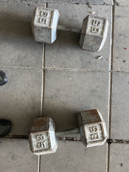 Дъмбели 37кг и 39кг