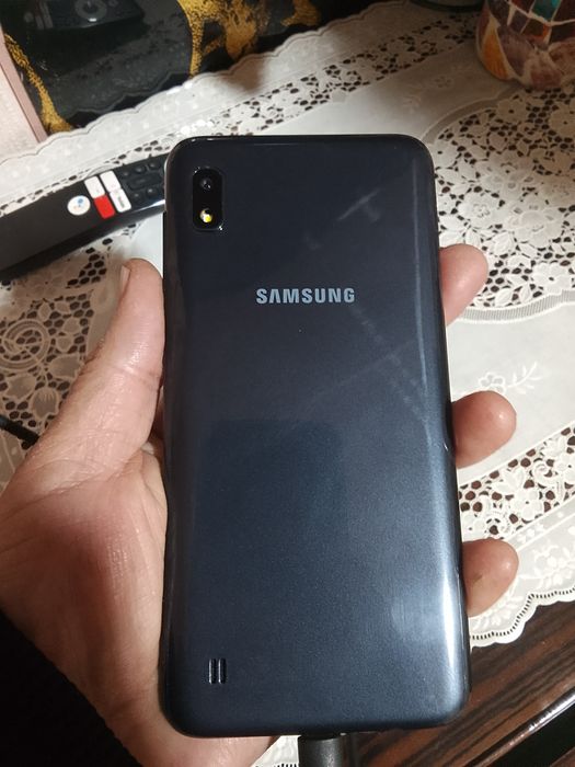 Сотилади самсунг а10 3/32гб холати зур ишлаши зур