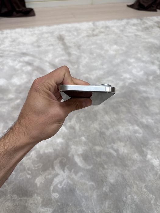 iPhone 16 pro max 256 white