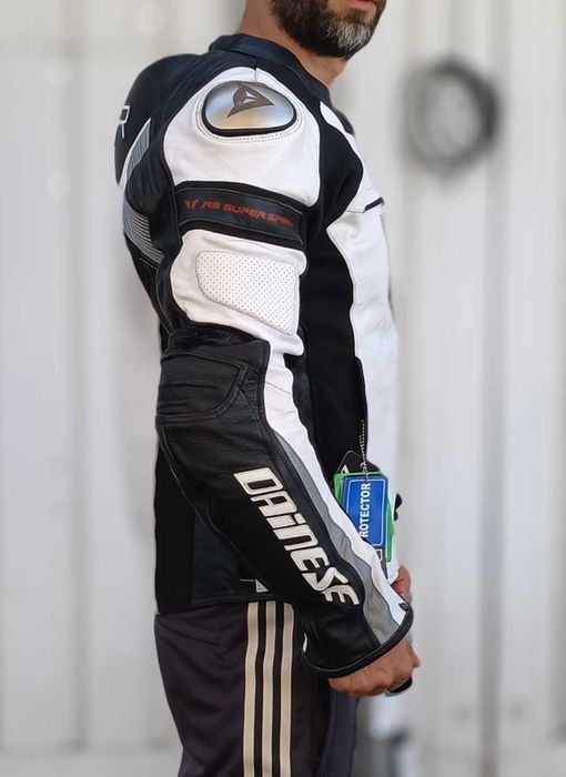 Мото яке и ръкавици DAINESE , Каска SHOEI