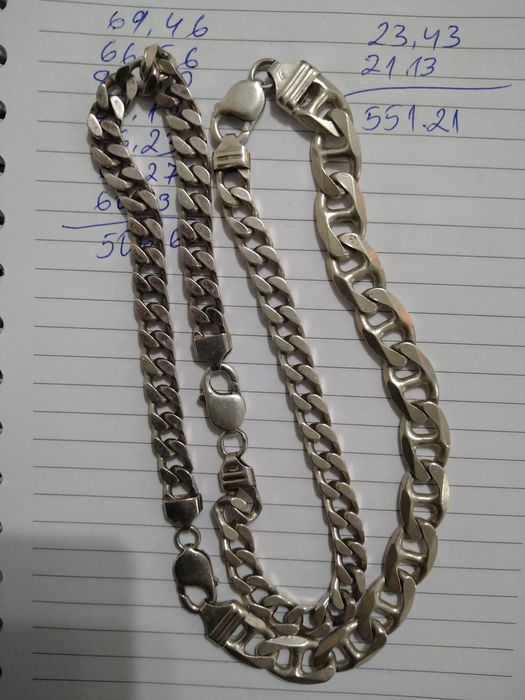 Сребърни гривни и ланци