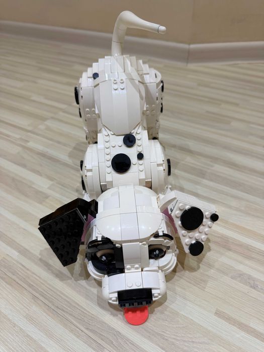 Щенок из "101 Долматинец" Disney совместим с Lego