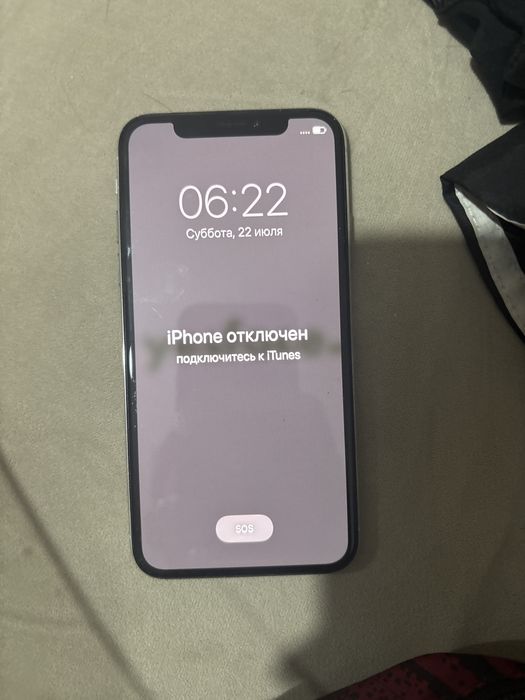 iPhone xs б/у белый