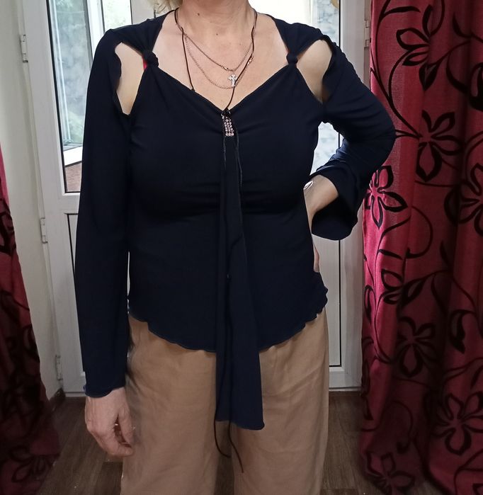 Продам женские кофты