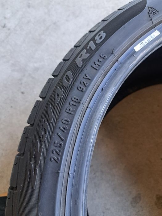 2 anvelope Allseasons 225 40 r18 Pirelli