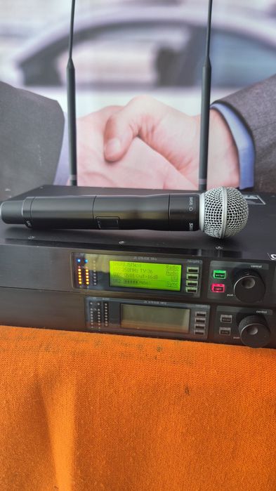 Microfon Shure UR4S in stare superba