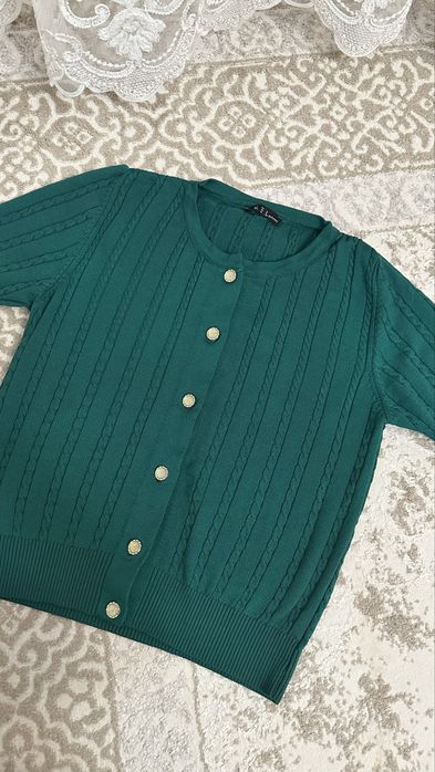 Кофты Все по 1000 тг