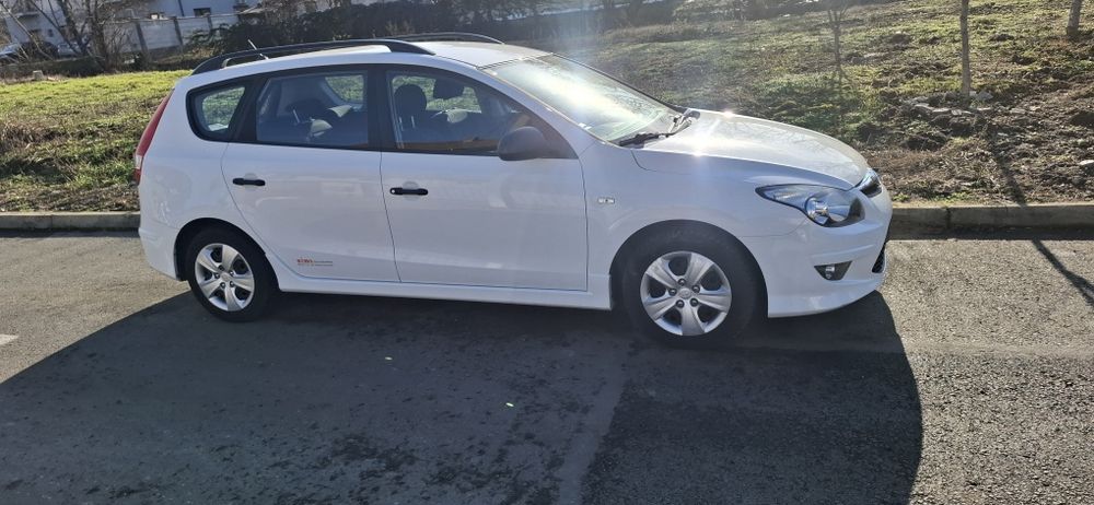 HYUNDAI i30 2012 — imagine 2