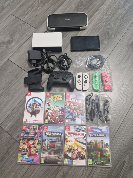 Vând Nintendo Switch