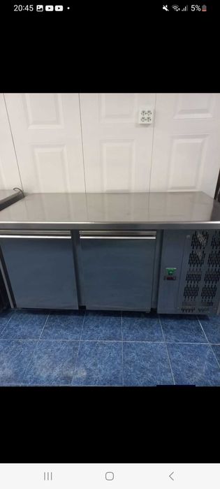 Vând utilaje profesionale de calitate, de inox  pentru patiserie-cofetărie