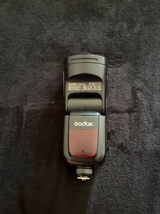Вспышка Godox V1 Flash для Canon