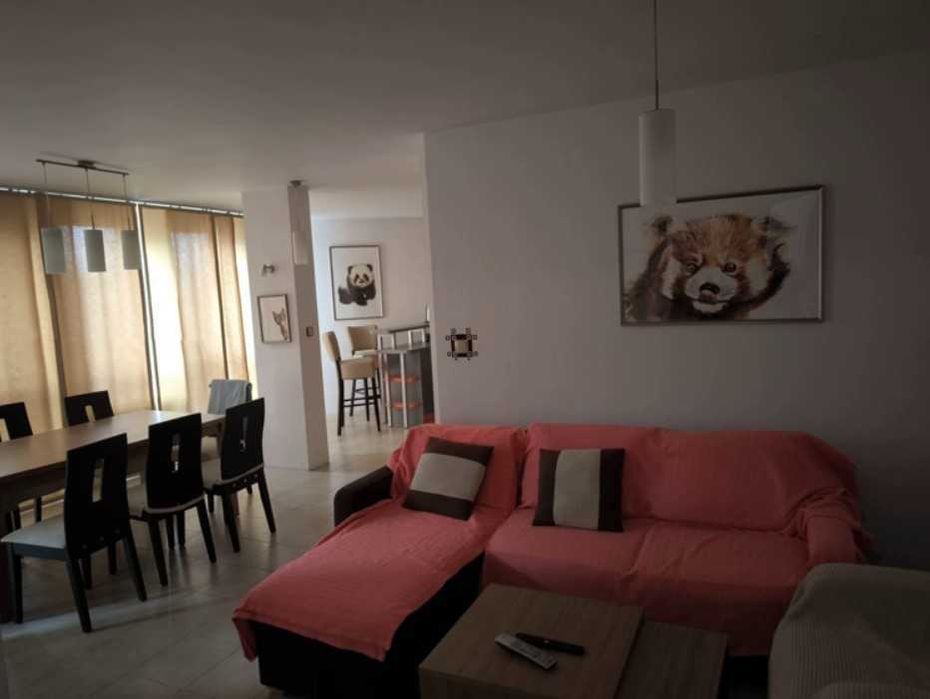 Дава се под наем Тристаен апартамент в София, Красно село - 95 кв.м за 846.6 € - Снимка #2