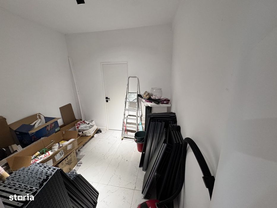 Spatiu comercial Bd. Pipera, Parter, 250 mp parter + etaj, la strada