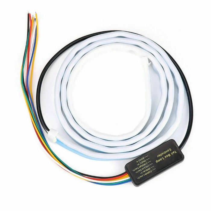 НОВО! LED лента за багажник задна светлина бягащи мигачи стоп аварийни