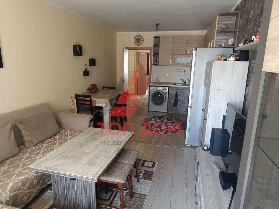 Дава се под наем Тристаен апартамент в Варна, Кайсиева градина - 83 кв.м за 714 € - Снимка #2