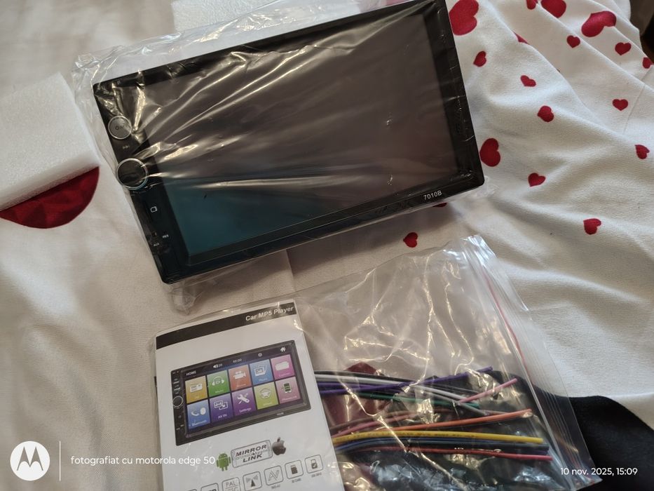 Vrând radio auto player cu ecran tactil port usb și card