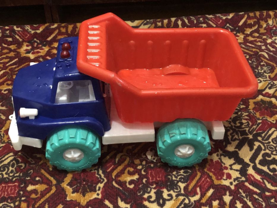 Машинка детская