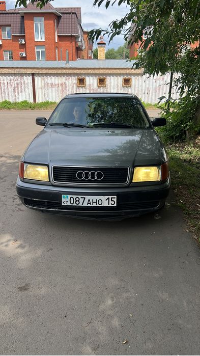 Продам Ауди 100 с4