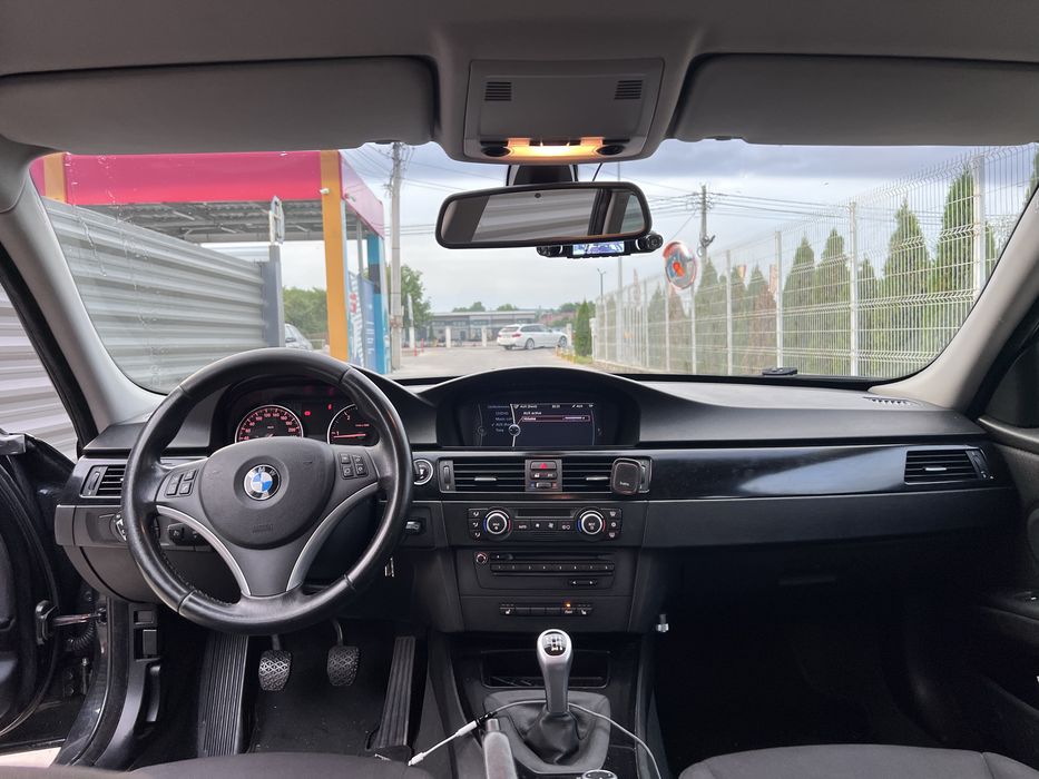 BMW E91 320d LCI intretinut