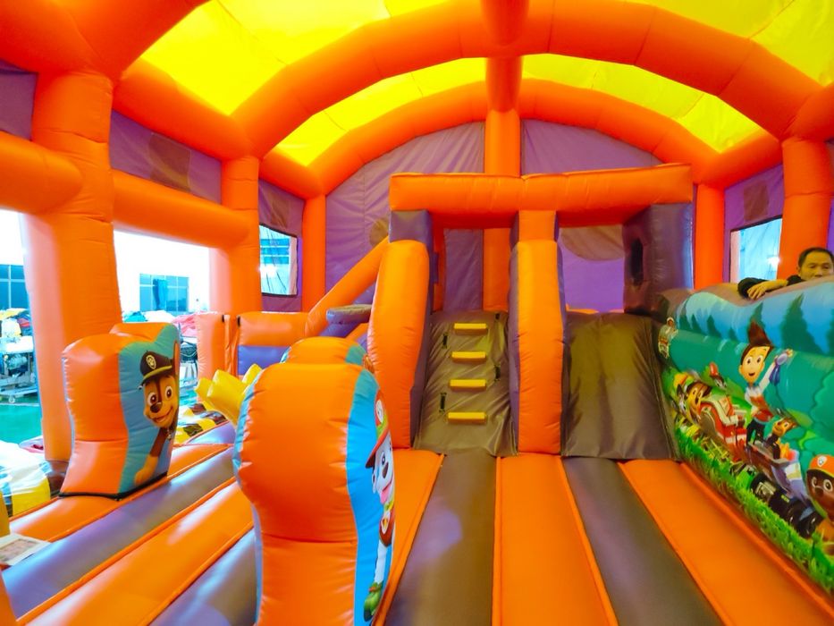 Надуваем замък - Пес Патрул