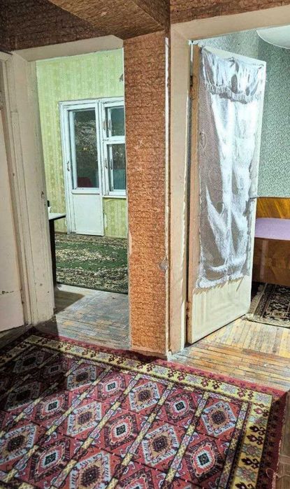 Продажа квартиры 3х комнатной.  Адрес: Юнусабад 2 квартал.